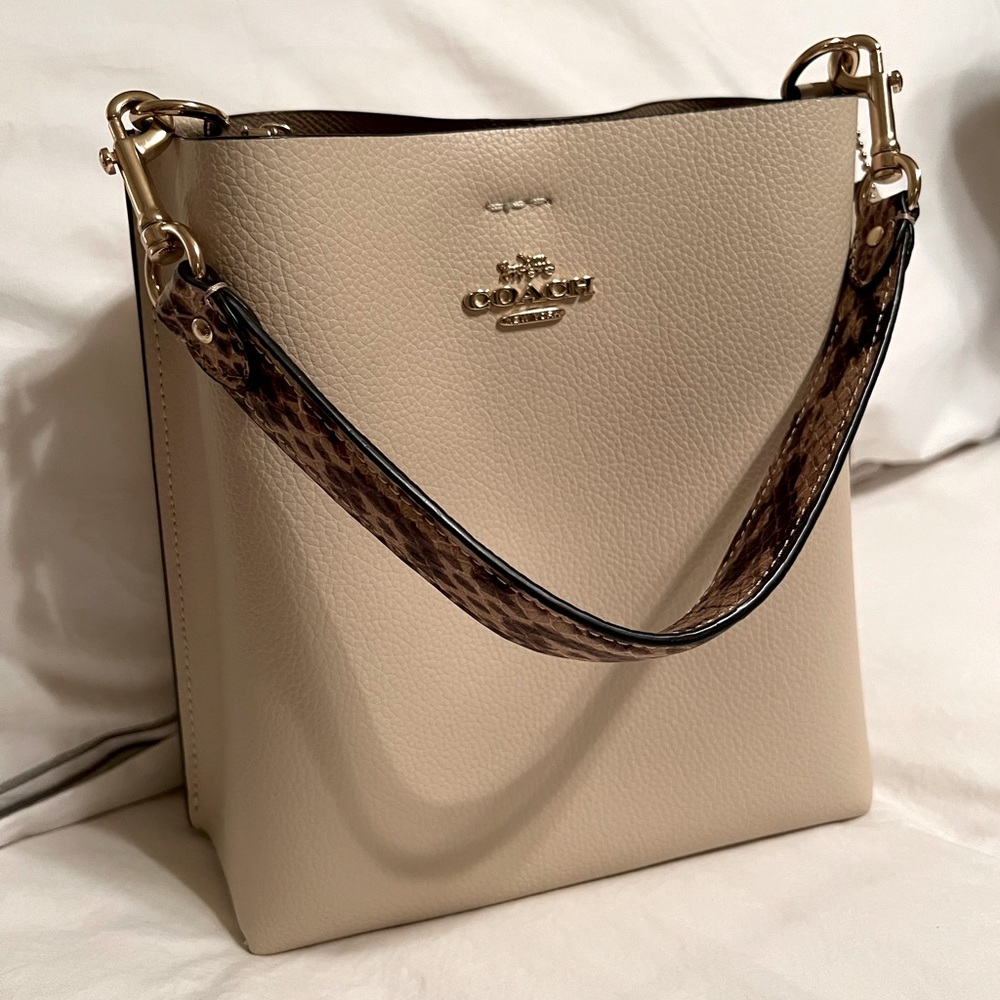 Coach Mollie Bucket Handbag/Purse